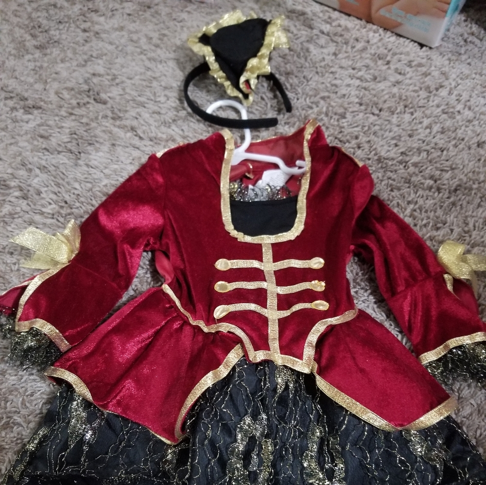 Toddler girl pirate princess halloween costume